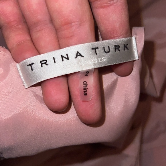 TRINA TURK Knightly Embroidered Applique 2 - Picture 12 of 12